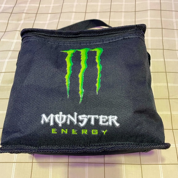 Monster Energy insulated lunch bag - Picture 1 of 3